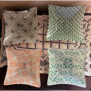 Set of 4 Boho Square Dishes